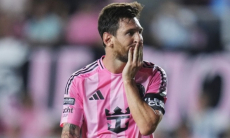 Гигантская статуя Лионеля Месси шокировала мир. Фото