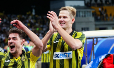 Футболист «Кайрата» «уделал» лидеров «Ливерпуля» и «Арсенала» в Лиге Чемпионов