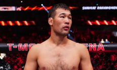 «Я тебя уничтожу». Шавкат Рахмонов получил угрозу от топового бойца UFC