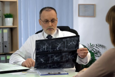 Хирург назвал несколько простых правил долголетия