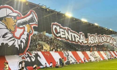 «100 сидят в „обезьяннике“». Фанатов «Актобе» сравнили с болельщиками из России