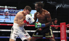 Узбекистанца признали уникальным боксером после решения Теренса Кроуфорда