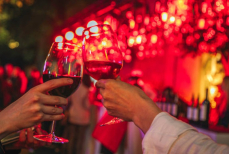 Красное или белое? Какое вино менее вредно для здоровья