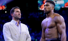 Промоутер Энтони Джошуа «слил» раунд нокаута в бою с Джейком Полом