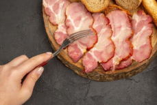 Почему дорогая ветчина портится за два дня. Ошибка, которую делают почти все