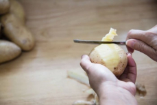 Можно ли есть картофель пожилым людям