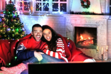 Что включить в полночь — главные новогодние программы на каналах Казахстана