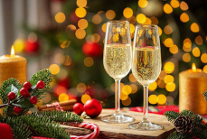 Кому запрещено пить «детское шампанское»