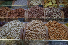 Какие орехи могут быть опасны для организма