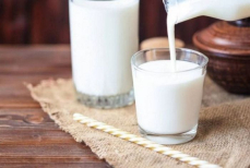 Назван омолаживающий напиток из отдела «молочки»