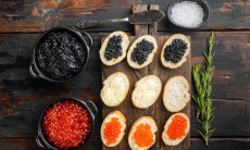 Какая икра полезнее — красная или черная?