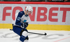 Фоторепортаж с матча КХЛ «Авангард» — «Барыс» 2:4