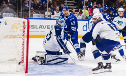 Известный эксперт назвал лучших игроков «Барыса» в матче КХЛ с московским «Динамо»