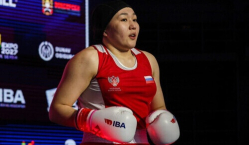 Казашка вступилась за укусившего узбекистанского боксёра чемпиона мира из России