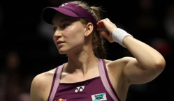 Елена Рыбакина двумя победами за день закрыла 2025 год