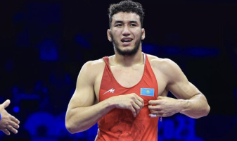 Титулованный борец стал соперником Ризабека Айтмухана на турнире в России