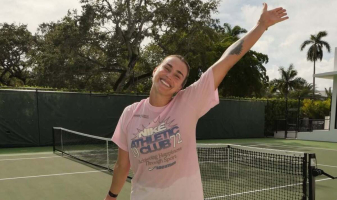 Арина Соболенко показала фотографии с тренировок