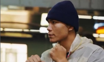 Казахстанский боксёр показал подготовку к бою за титул WBA