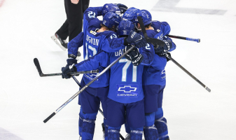 «Барыс» на мощном камбэке вырвал победу в КХЛ