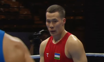 В России прокомментировали досрочное поражение казаха в финале ЧМ-2025 по боксу