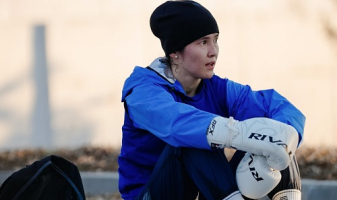 Назым Кызайбай продает автомобиль ради мечты