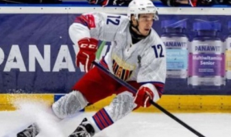 Шайба казахстанского хоккеиста не помогла выиграть в матче европейской лиги