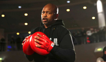 Рой Джонс назвал лучшего боксера мира после ухода Теренса Кроуфорда