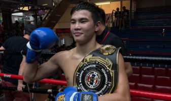 Мощным нокаутом ударом по печени закончился чемпионский бой Казахстан — Россия