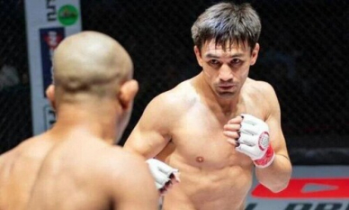 Официально объявлен бой нокаутера из Казахстана в зарубежной лиге