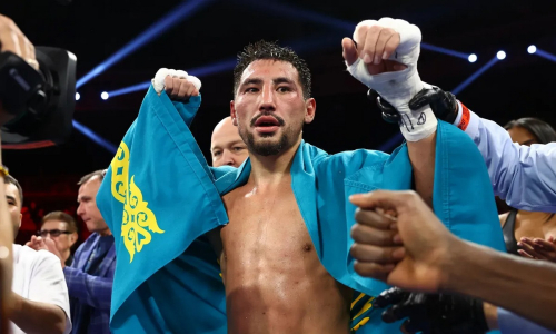 Появились неожиданные подробности срыва боя Жанибека Алимханулы за три чемпионских титула