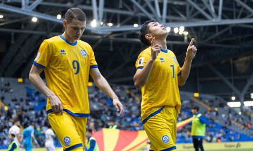 Европейский топ-клуб может перехватить трансфер казахстанца в Британию