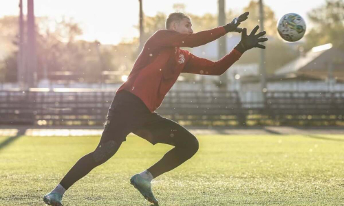 Опытный вратарь официально покинул клуб КПЛ