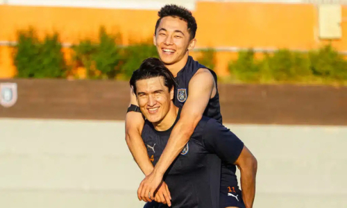 Звезды узбекистанского футбола решили судьбу главного тренера