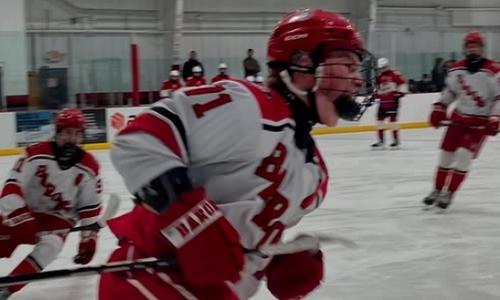 16-летний хоккеист из Казахстана дебютировал за американский клуб