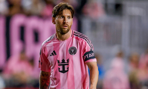 В Узбекистане невесту заставили поклониться Лионелю Месси. Видео