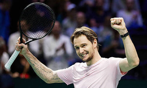 Лучший теннисист Казахстана победой ворвался в топ-3 