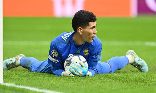 Рафаэль Уразбахтин дал честную оценку игре Темирлана Анарбекова