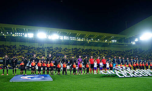 Матч Лиги чемпионов начался с невероятного фиаско. Видео