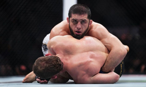 Ислам Махачев сделал признание о титульном бое в весе Шавката Рахмонова