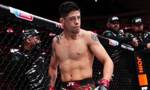 Первый чемпион UFC из Мексики отреагировал на бой с Асу Алмабаевым