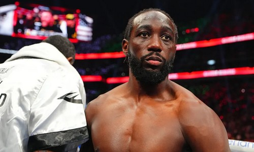 Не только Алимханулы. Названы «виновники» завершения карьеры Кроуфорда