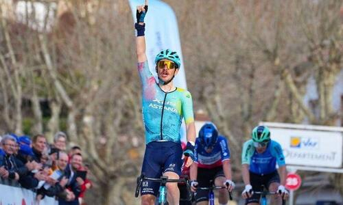 «Астана» официально продлила контракт с легионером