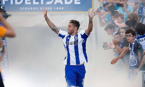 Экс-футболист «Порту» стал целью топ-клуба Казахстана 