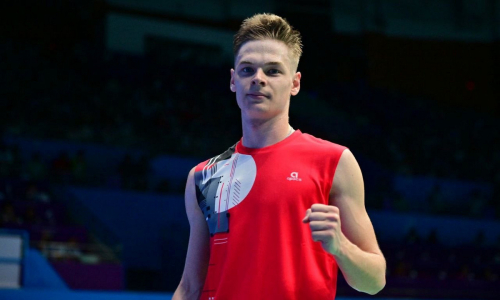 Казахстанский бадминтонист сыграет за выход в полуфинал турнира в Астане