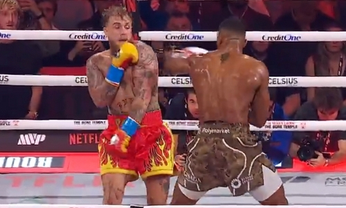 Избиением и нокаутом обернулся бой Энтони Джошуа — Джейк Пол