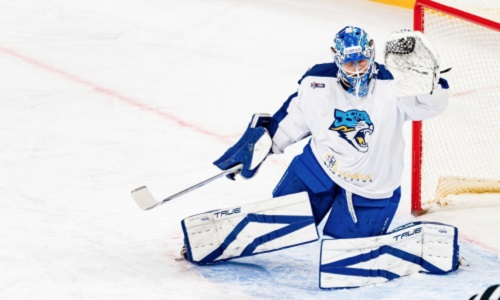 «Барыс» пропустил три шайбы за семь минут от последней команды КХЛ