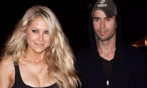 «Мои солнышки». Анна Курникова показала фото четырёх детей от Энрике Иглесиаса