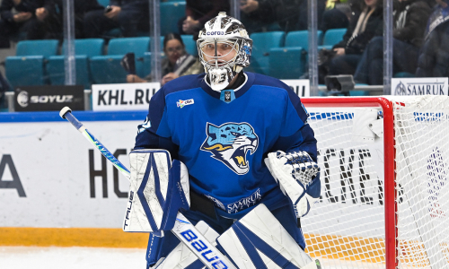 Сейв голкипера «Барыса» получил признание от КХЛ 