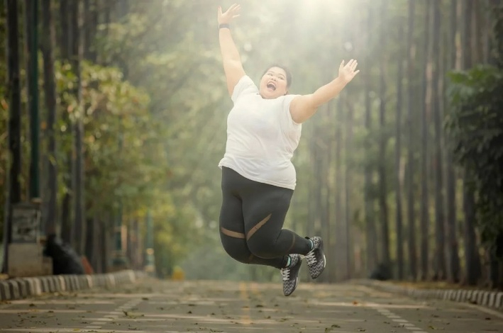 Почему утренние прыжки стали вирусным трендом