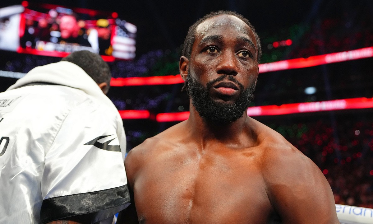 Теренс Кроуфорд официально лишился звания абсолютного чемпиона мира